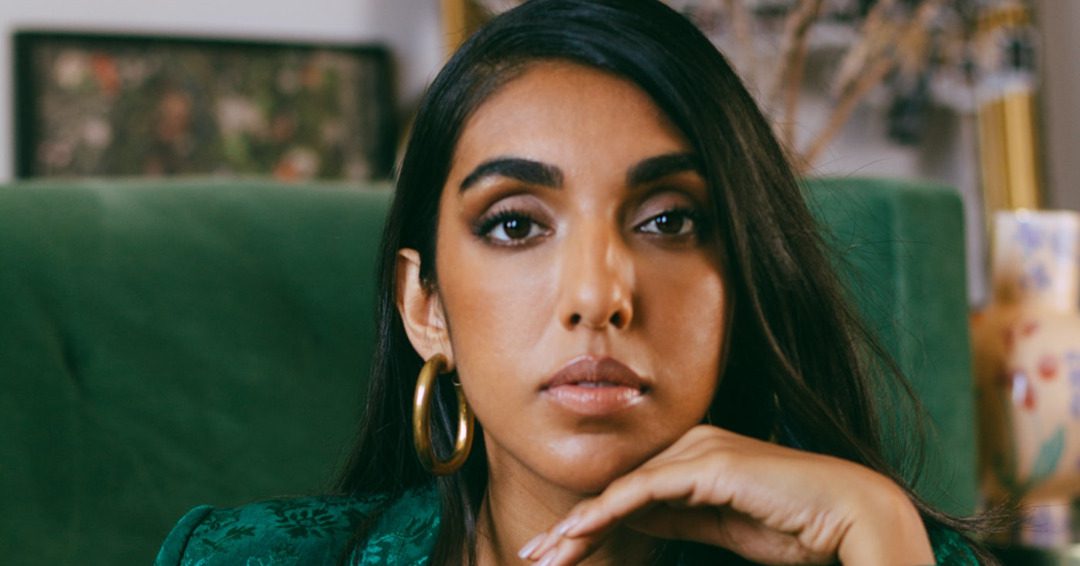 Rupi Kaur: The Indian Canadian breaking taboos with Instagram poetry
