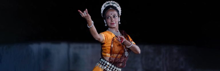 Artiste | Rekha Tandon | Global Indian