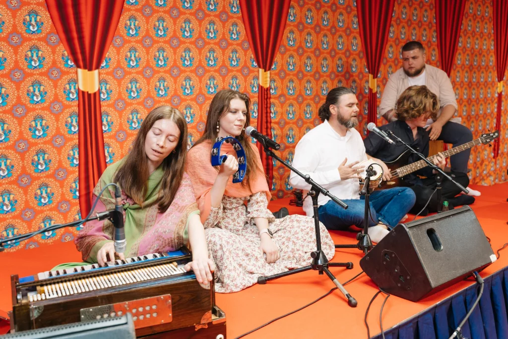 Russians celebrating Ganesh Utsav in Moscow