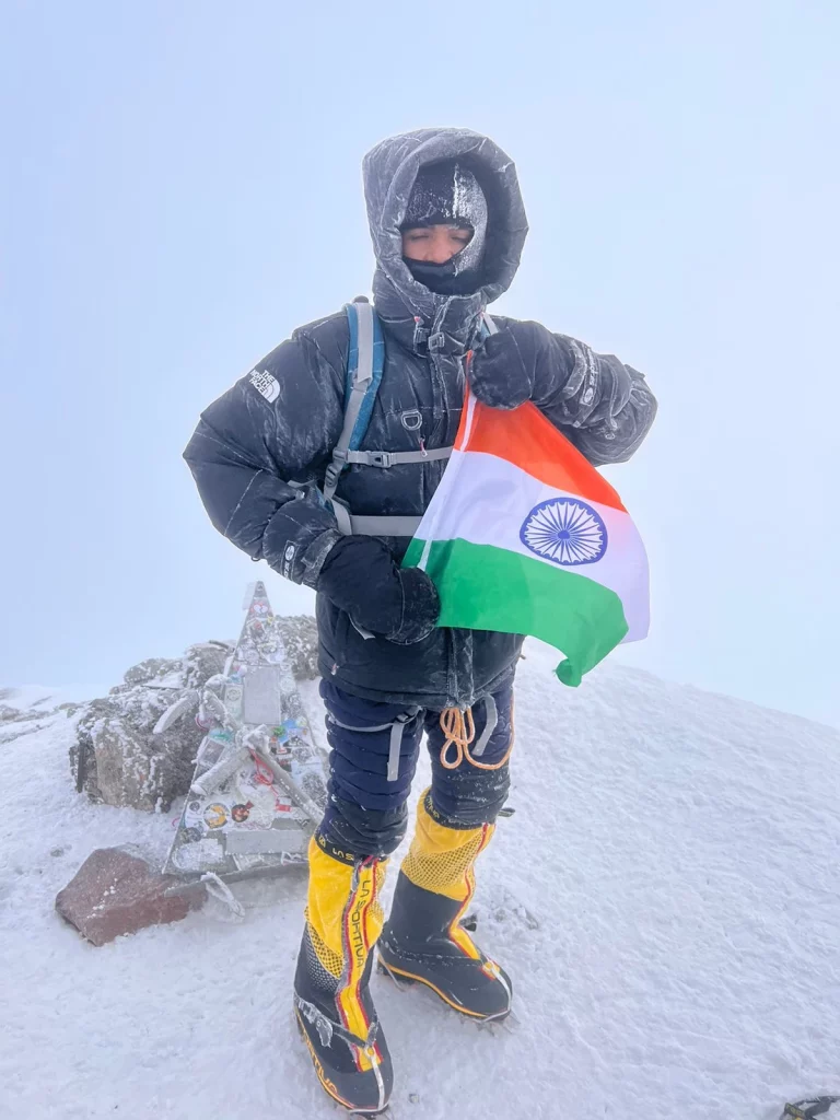 Vishwanath Padakantii